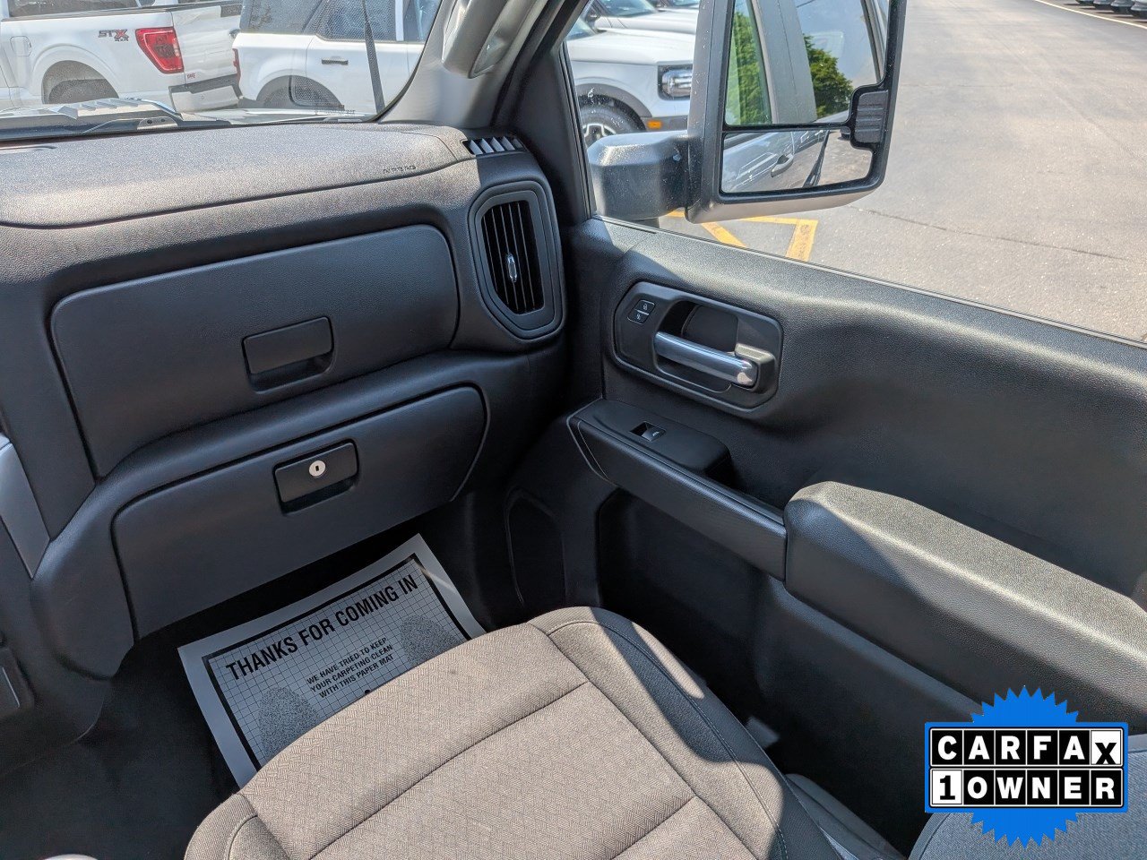Used 2024 Chevrolet Silverado 2500 Custom w/ Custom Convenience Package AWD/4WD image 16