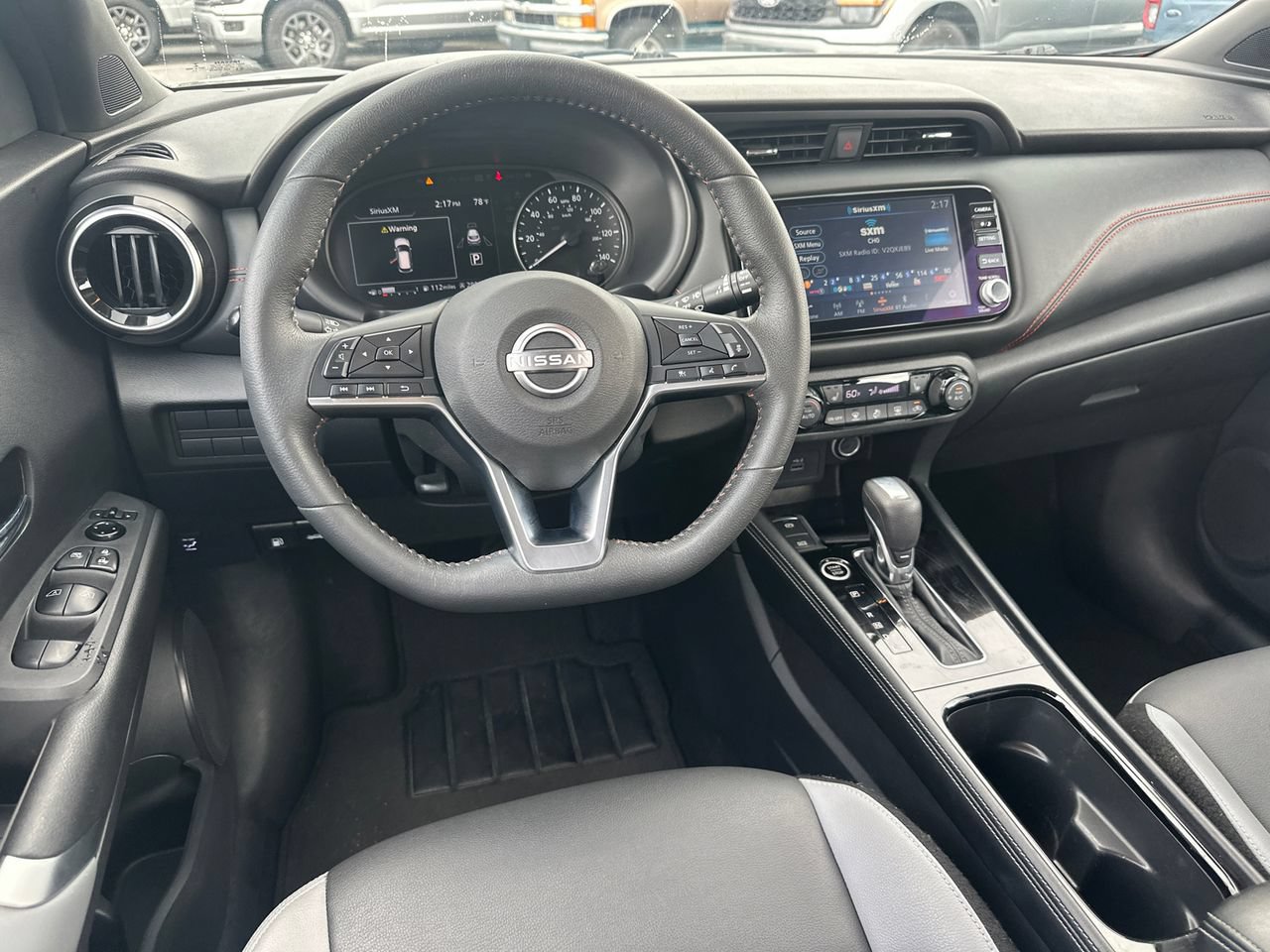 Used 2023 Nissan Kicks SR w/ SR Premium Package FWD image 24