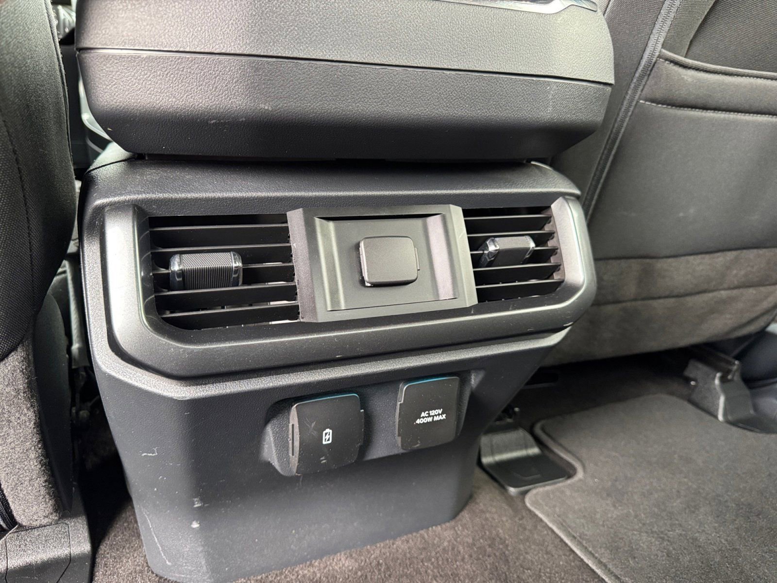 Certified 2022 Ford F150 XLT w/ Equipment Group 302A High image 19