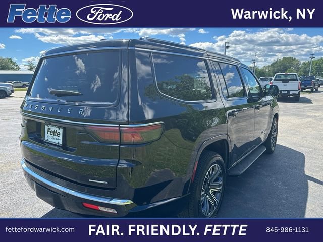 Used 2024 Jeep Wagoneer Series II w/ Flexible Seating Group AWD/4WD image 8