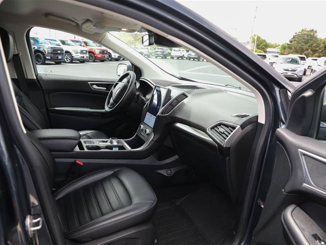 Certified 2024 Ford Edge SEL w/ Convenience Package AWD/4WD image 28