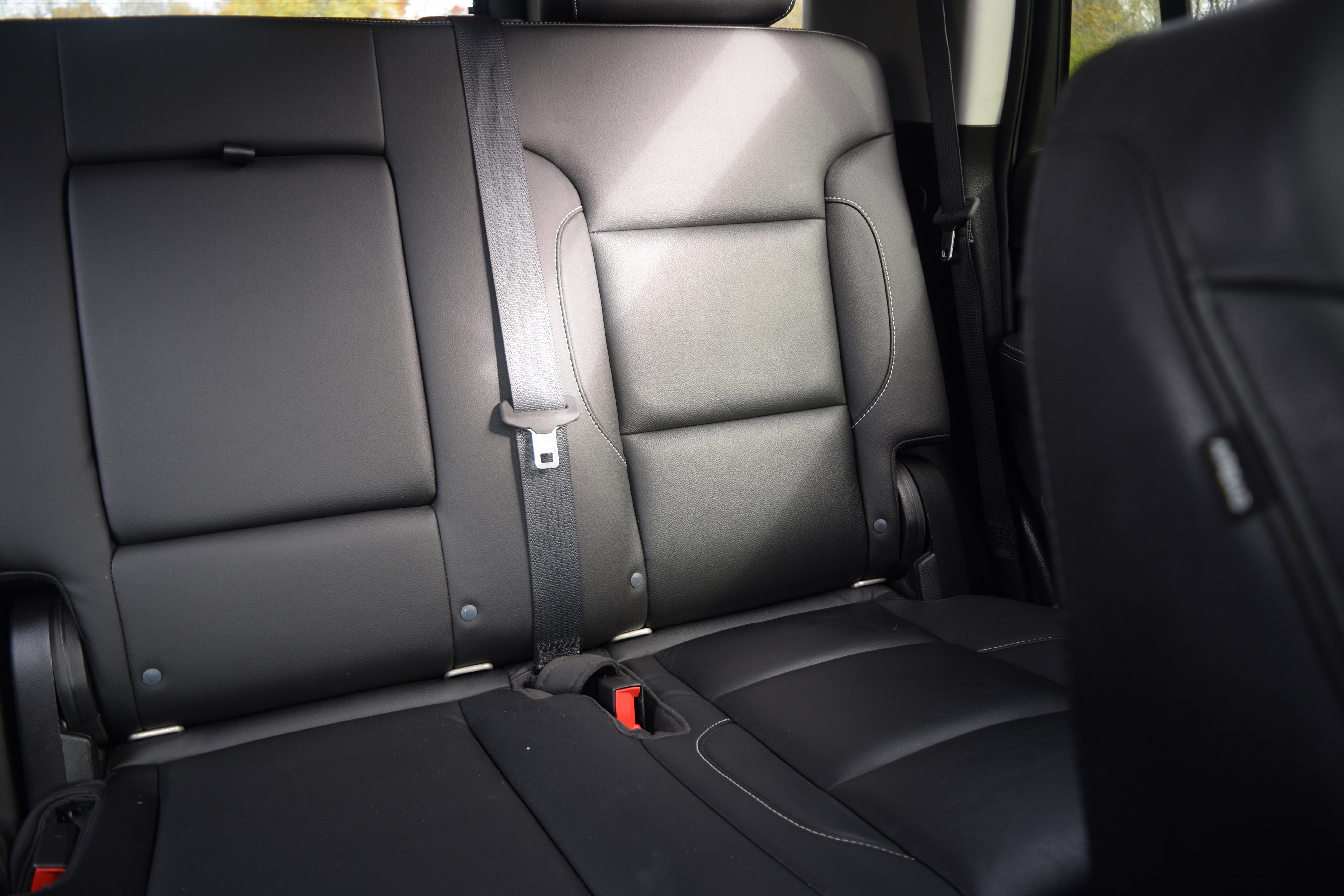 Used 2020 Chevrolet Tahoe LT w/ Luxury Package image 17