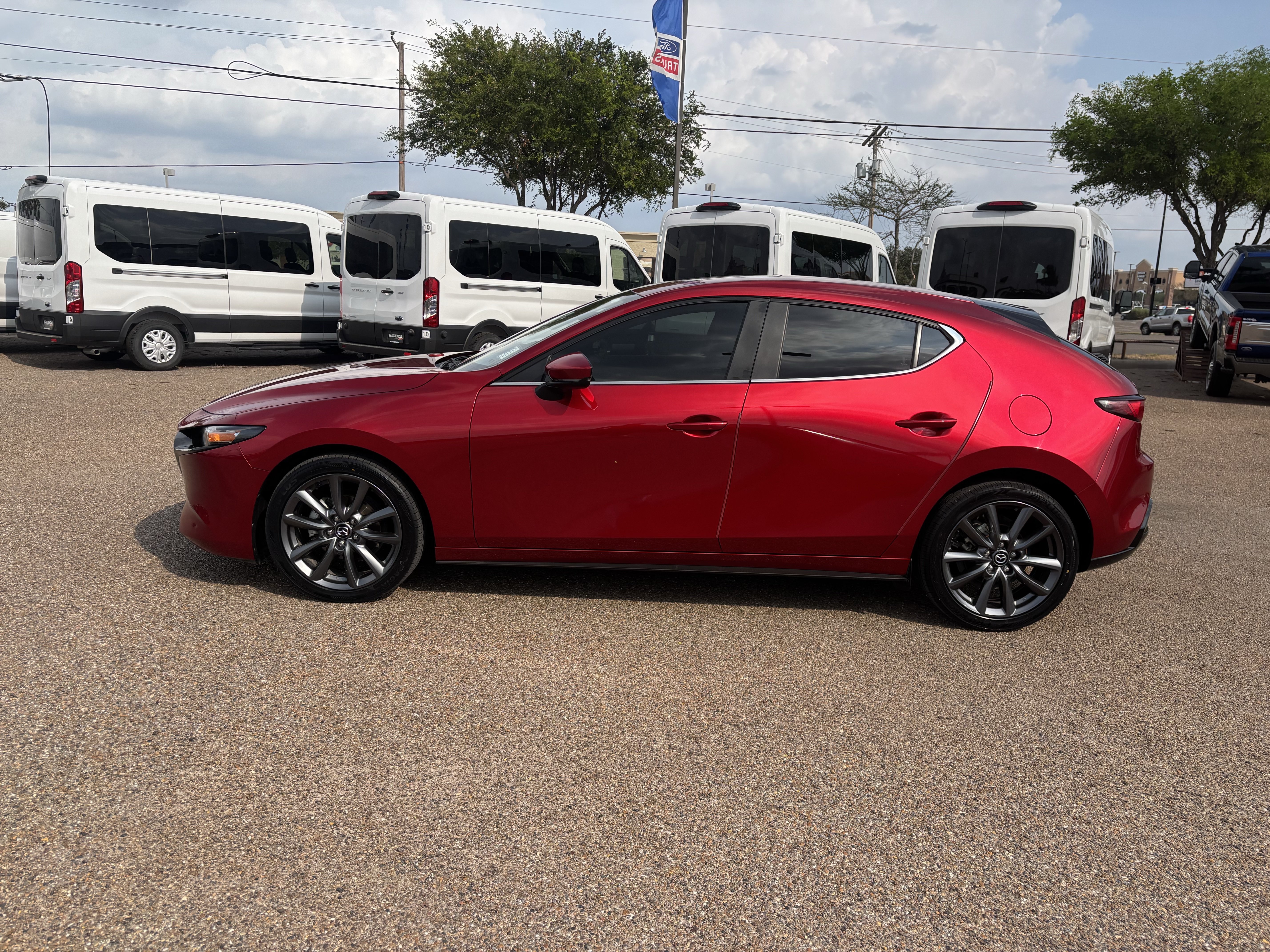 Used 2024 MAZDA MAZDA3 s FWD image 2