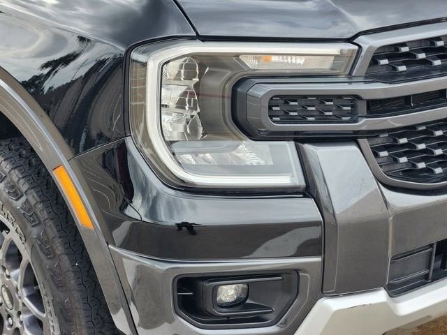 Certified 2024 Ford Ranger XLT w/ FX4 Off-Road Package AWD/4WD image 9