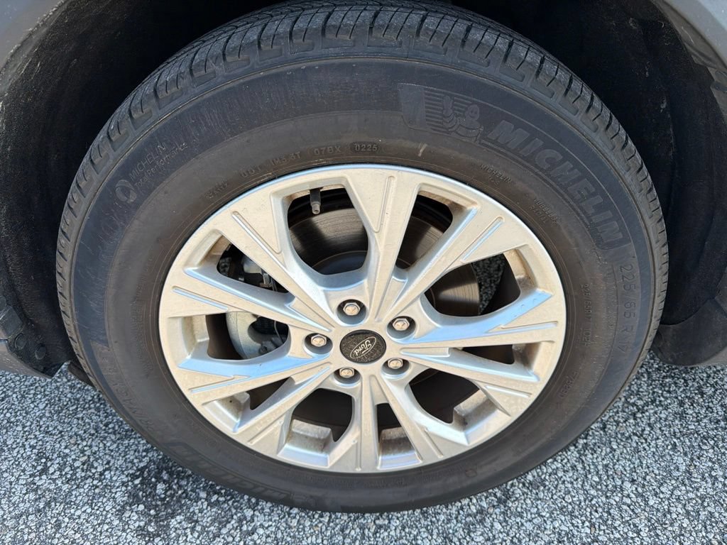 Certified 2025 Ford Escape Active FWD image 15