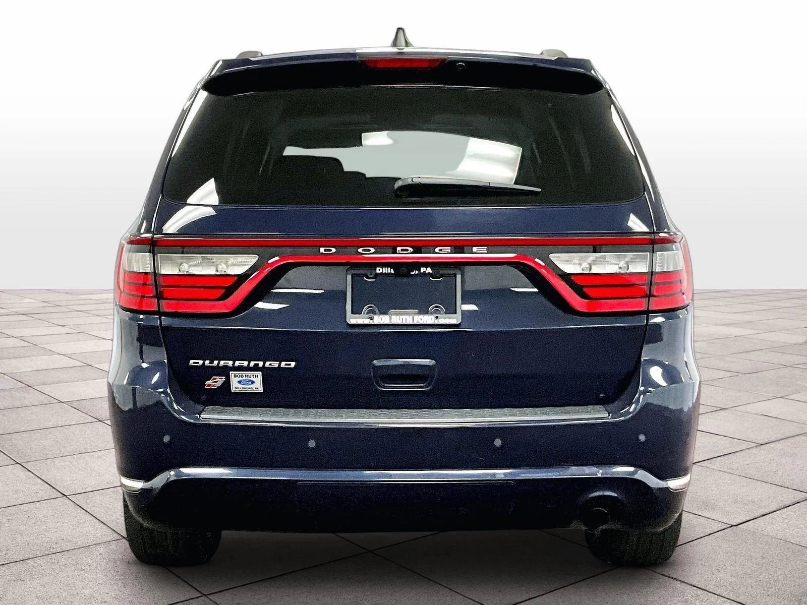 Used 2018 Dodge Durango SXT w/ Quick Order Package 2BB AWD/4WD image 4