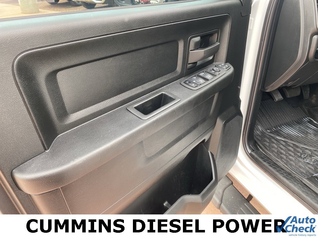 Used 2024 RAM 2500 Tradesman w/ Chrome Appearance Group image 22