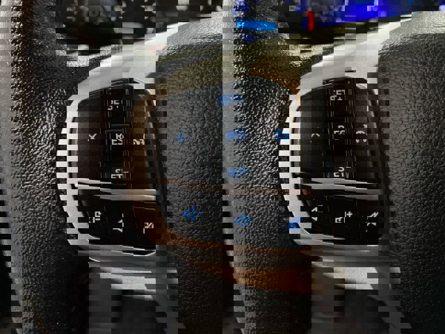 Certified 2022 Ford Explorer XLT w/ Equipment Group 202A image 21