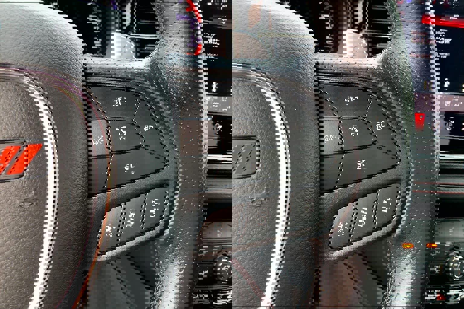 Used 2024 Dodge Durango GT image 23