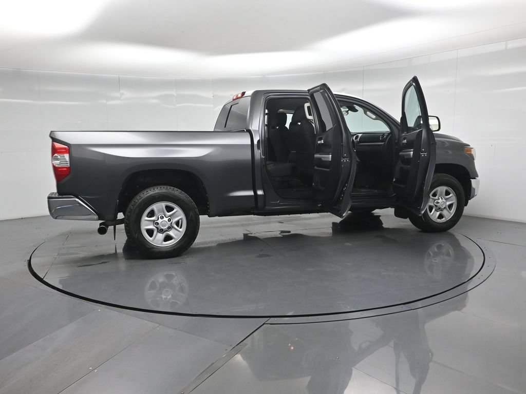 Used 2018 Toyota Tundra SR5 RWD image 5