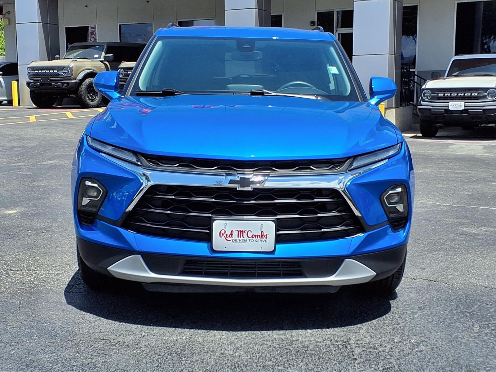 Used 2024 Chevrolet Blazer LT w/ Convenience Package FWD image 2