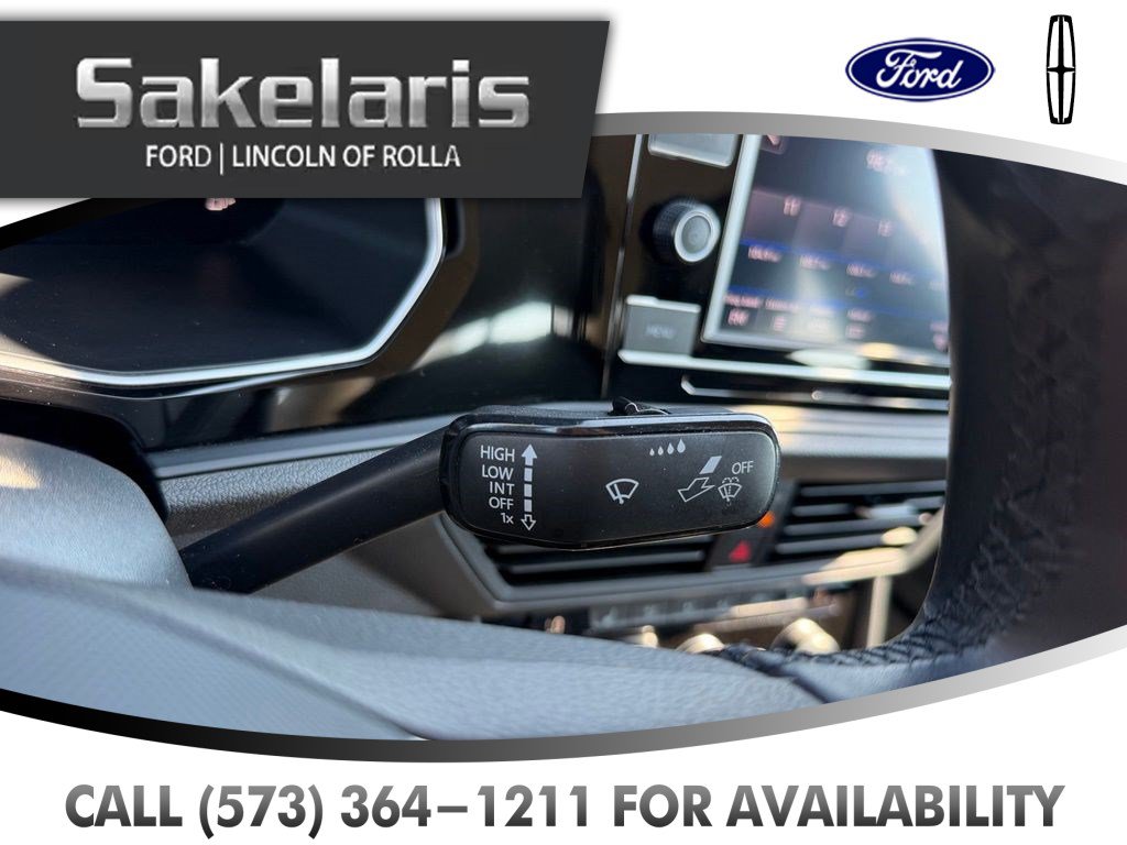 Used 2024 Volkswagen Jetta SE FWD image 20