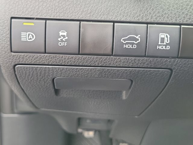 Used 2024 Toyota Camry SE FWD image 14