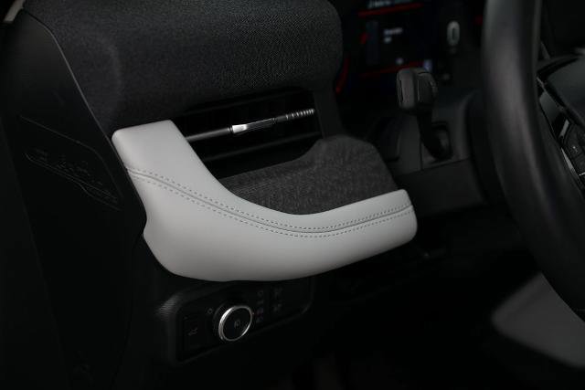 Certified 2025 Ford Explorer Platinum w/ LUX Leather Package image 29