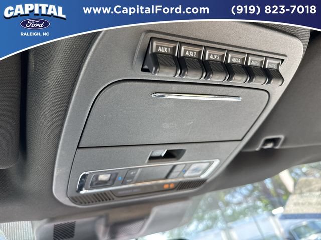 Certified 2024 Ford F250 Lariat w/ Lariat Ultimate Package AWD/4WD image 32