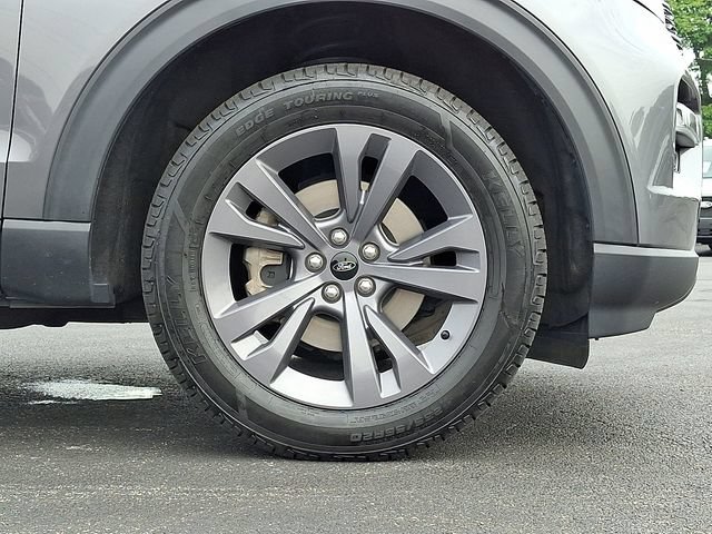 Certified 2023 Ford Explorer XLT w/ Equipment Group 202A AWD/4WD image 8
