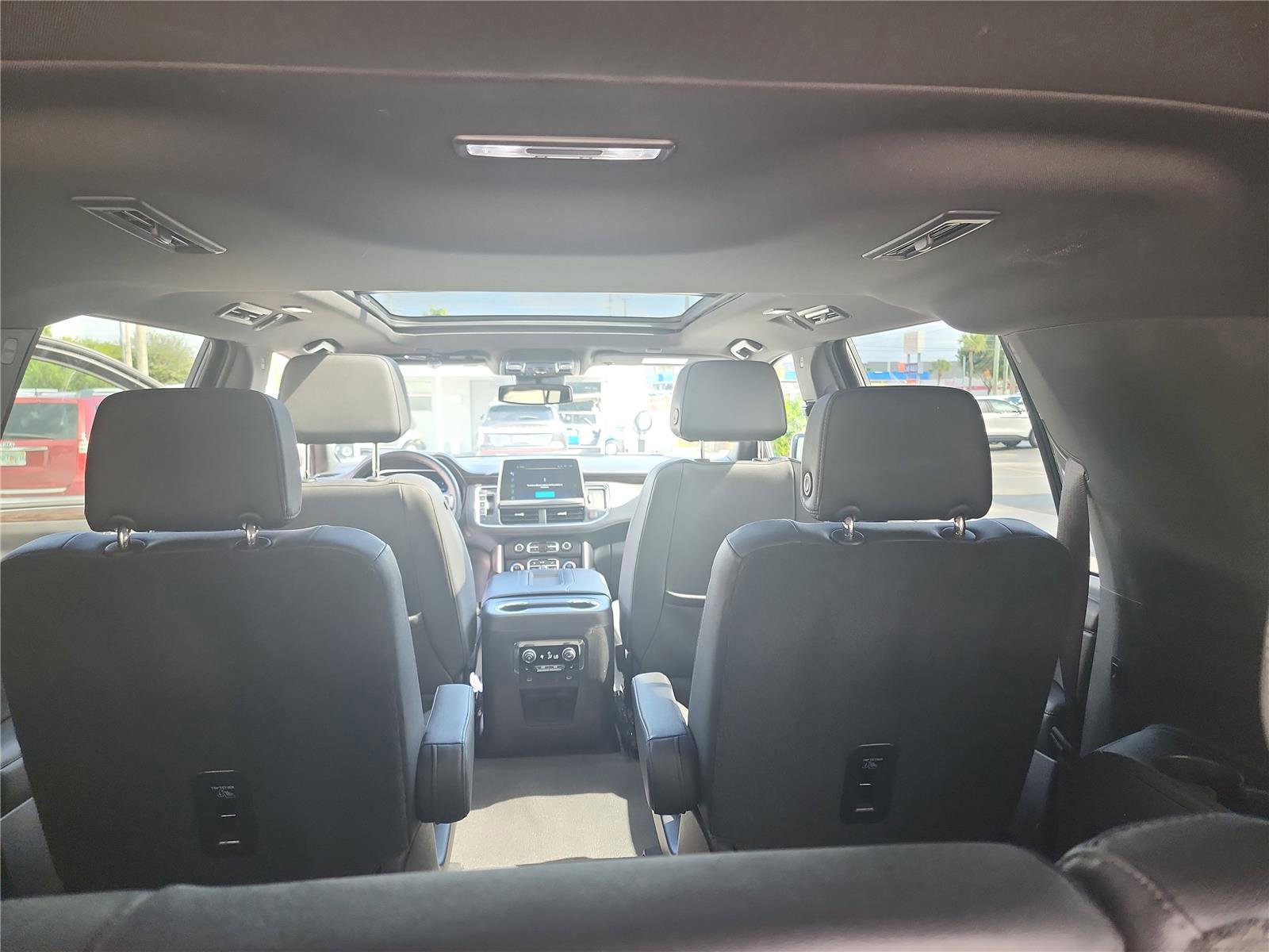 Used 2023 Chevrolet Suburban Z71 w/ Z71 Off-Road Package image 26