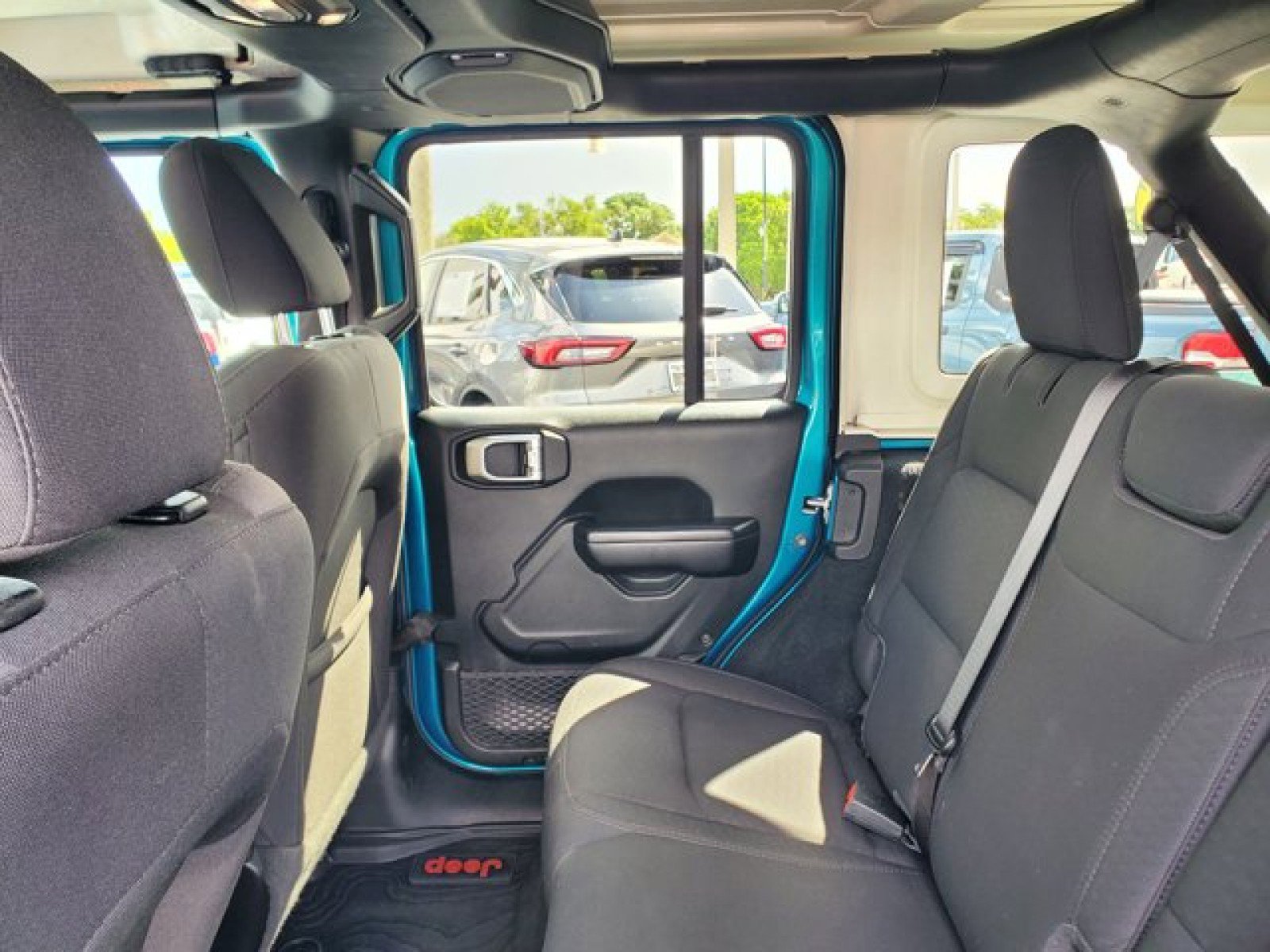 Used 2020 Jeep Wrangler Unlimited Sport S image 28