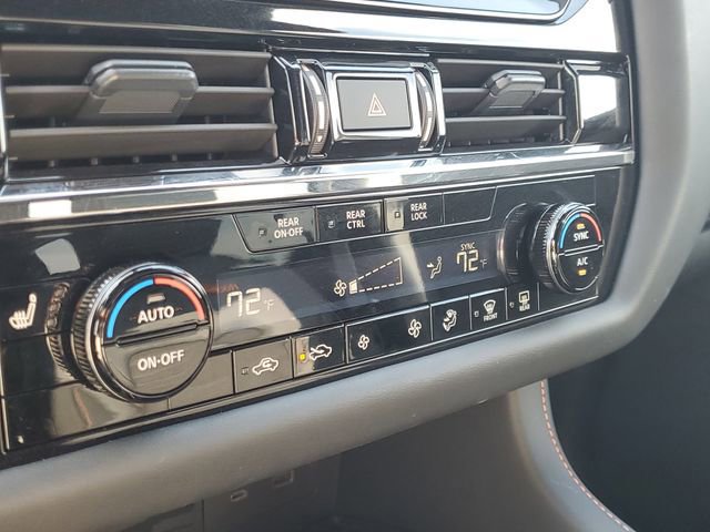 Used 2025 Nissan Pathfinder Rock Creek image 28