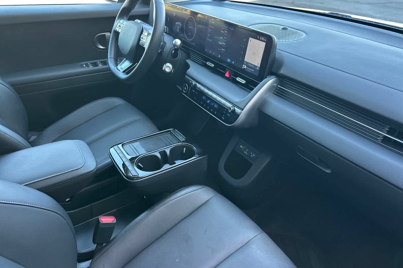 Used 2025 Hyundai Ioniq 5 SEL RWD image 16