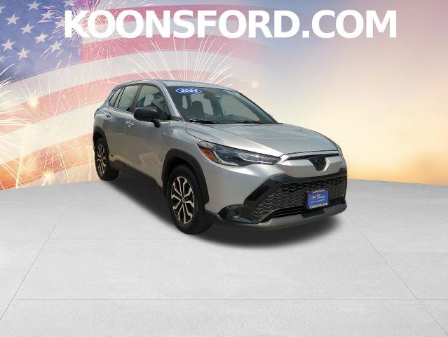 Used 2024 Toyota Corolla Cross AWD Hybrid image 7