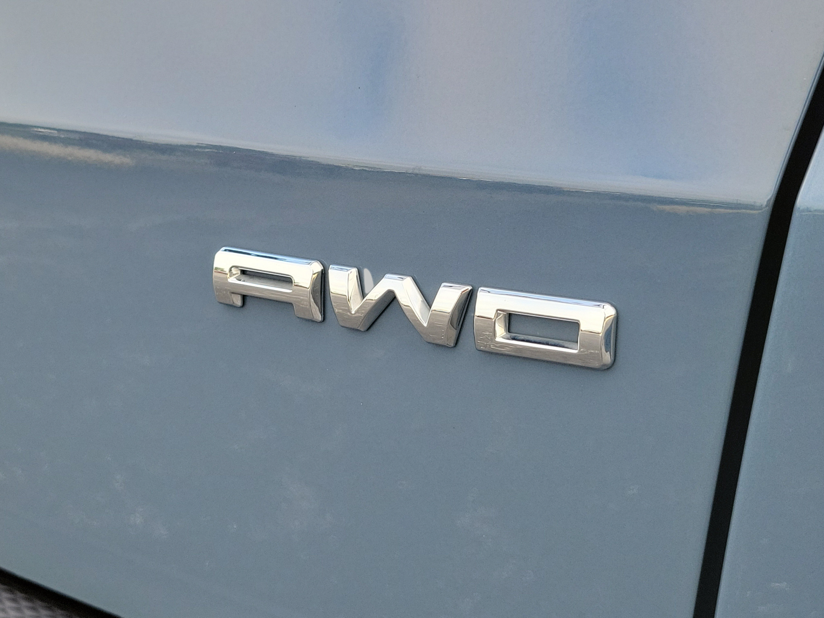 Certified 2025 Ford Escape Platinum AWD/4WD image 32