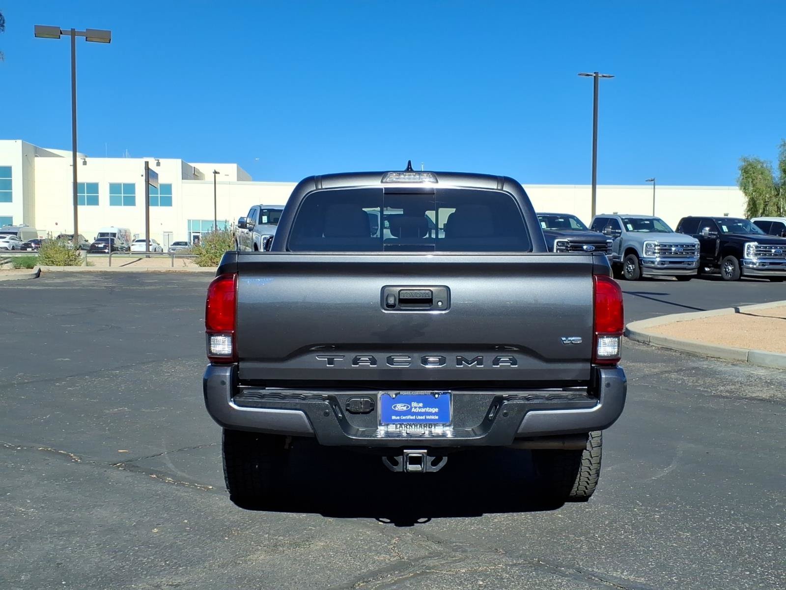 Used 2018 Toyota Tacoma TRD Off-Road w/ Technology Package RWD image 5