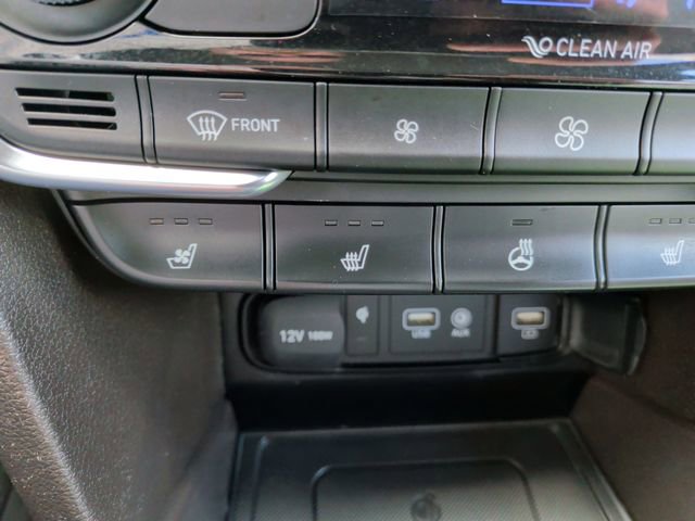Used 2020 Hyundai Santa Fe Limited w/ Cargo Package AWD/4WD image 24