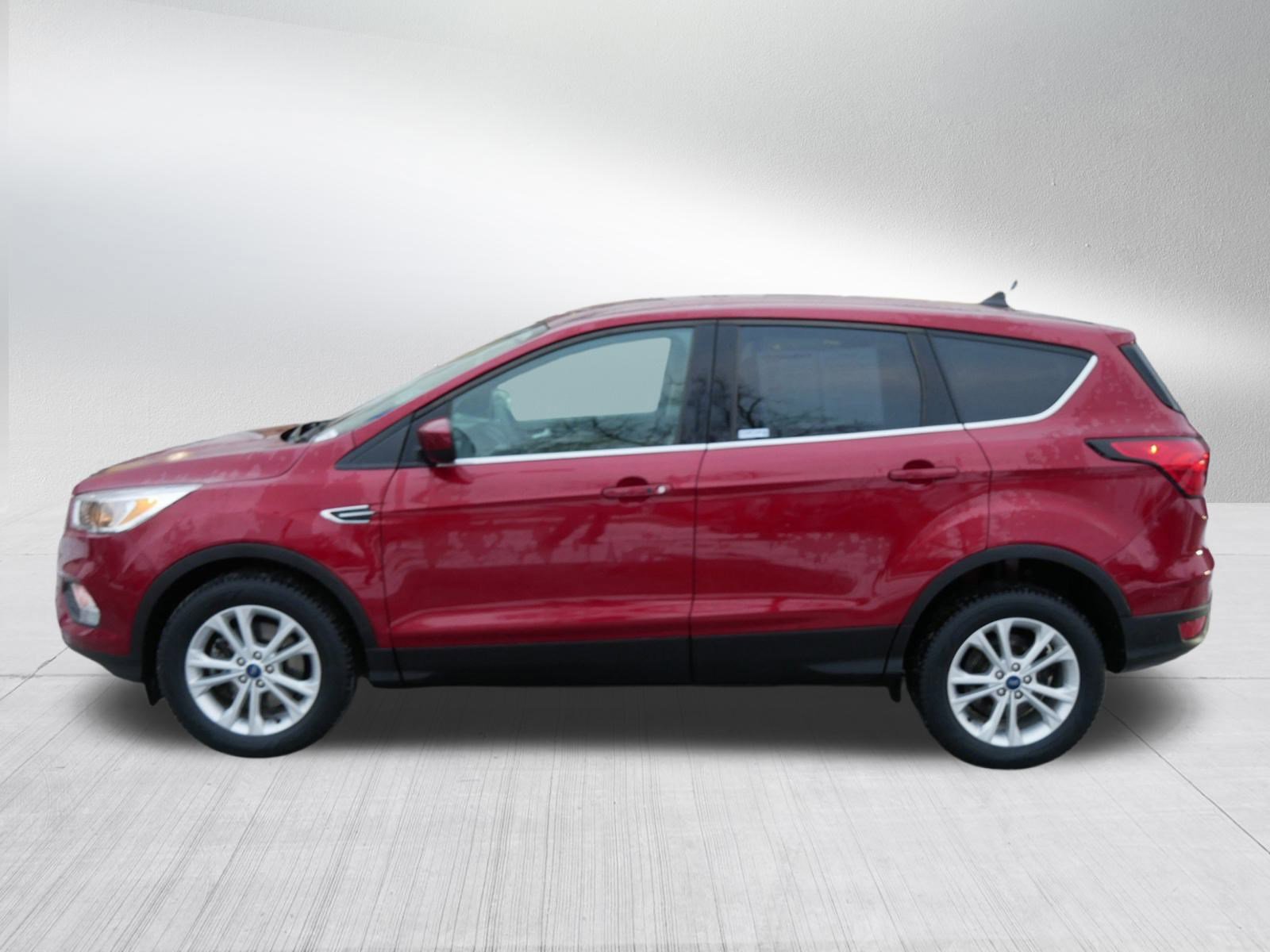 Certified 2019 Ford Escape SE video 2