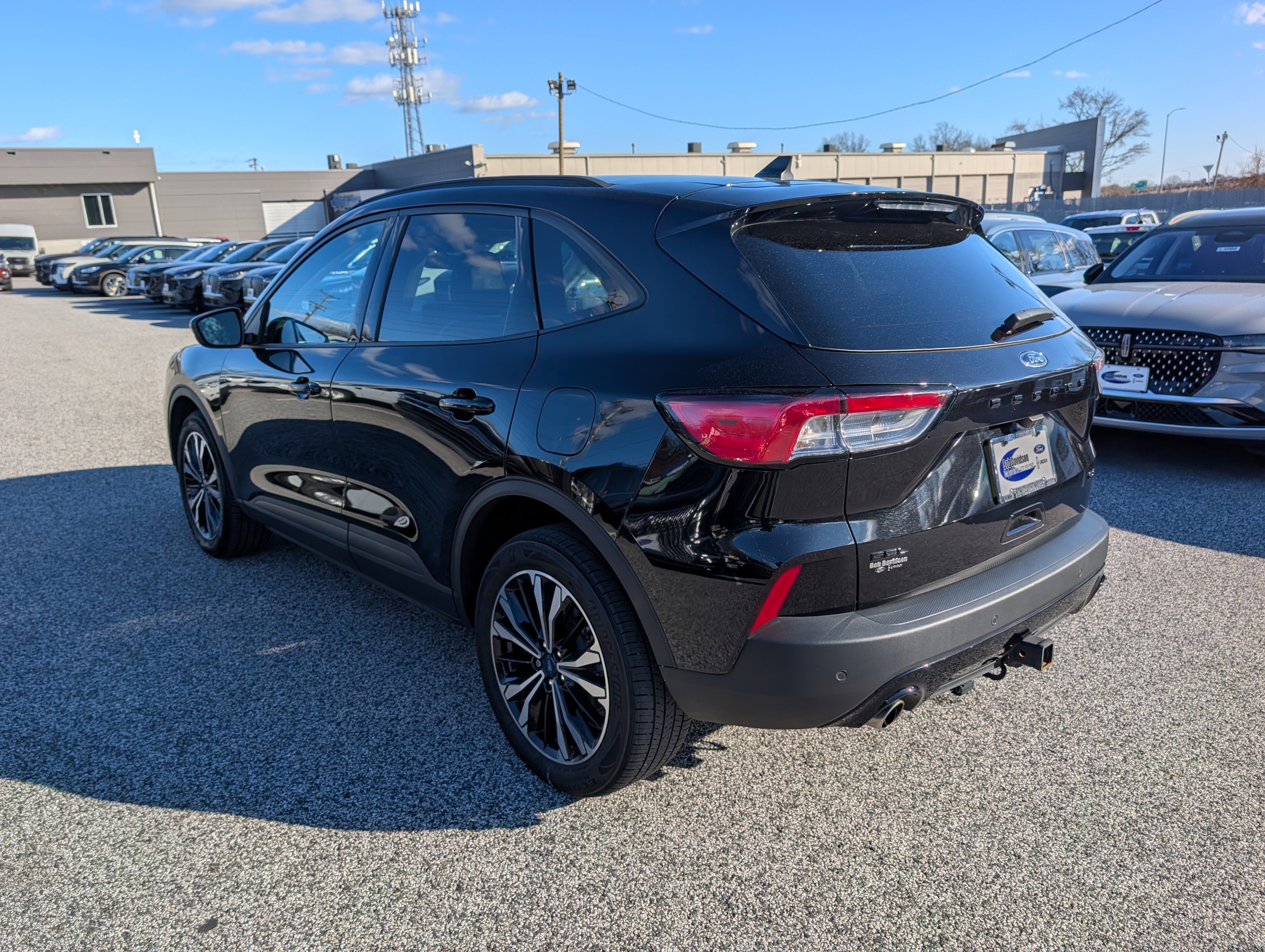 Certified 2022 Ford Escape SEL w/ SEL Stealth AWD Package image 5