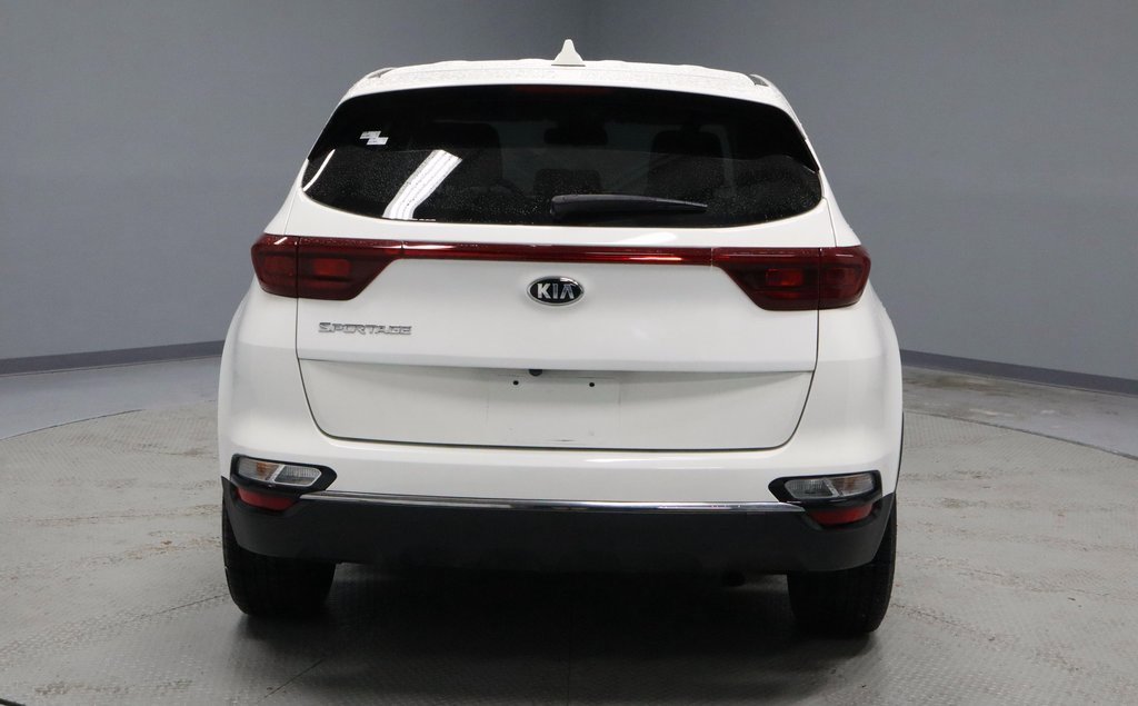 Used 2020 Kia Sportage LX image 9