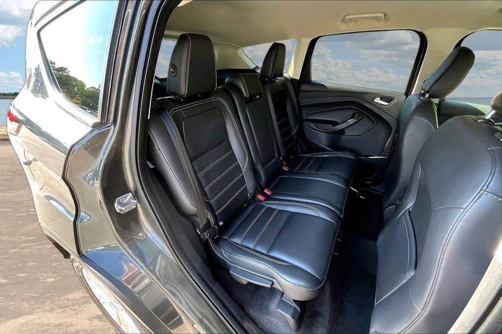 Certified 2019 Ford Escape SEL FWD image 27