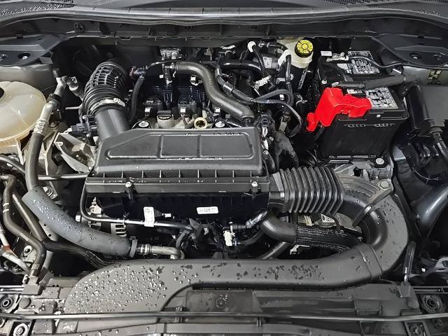Certified 2025 Ford Escape Active AWD/4WD image 13