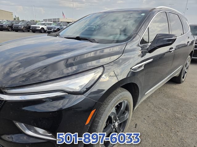 Used 2024 Buick Enclave Essence w/ Experience Buick Package AWD/4WD image 9