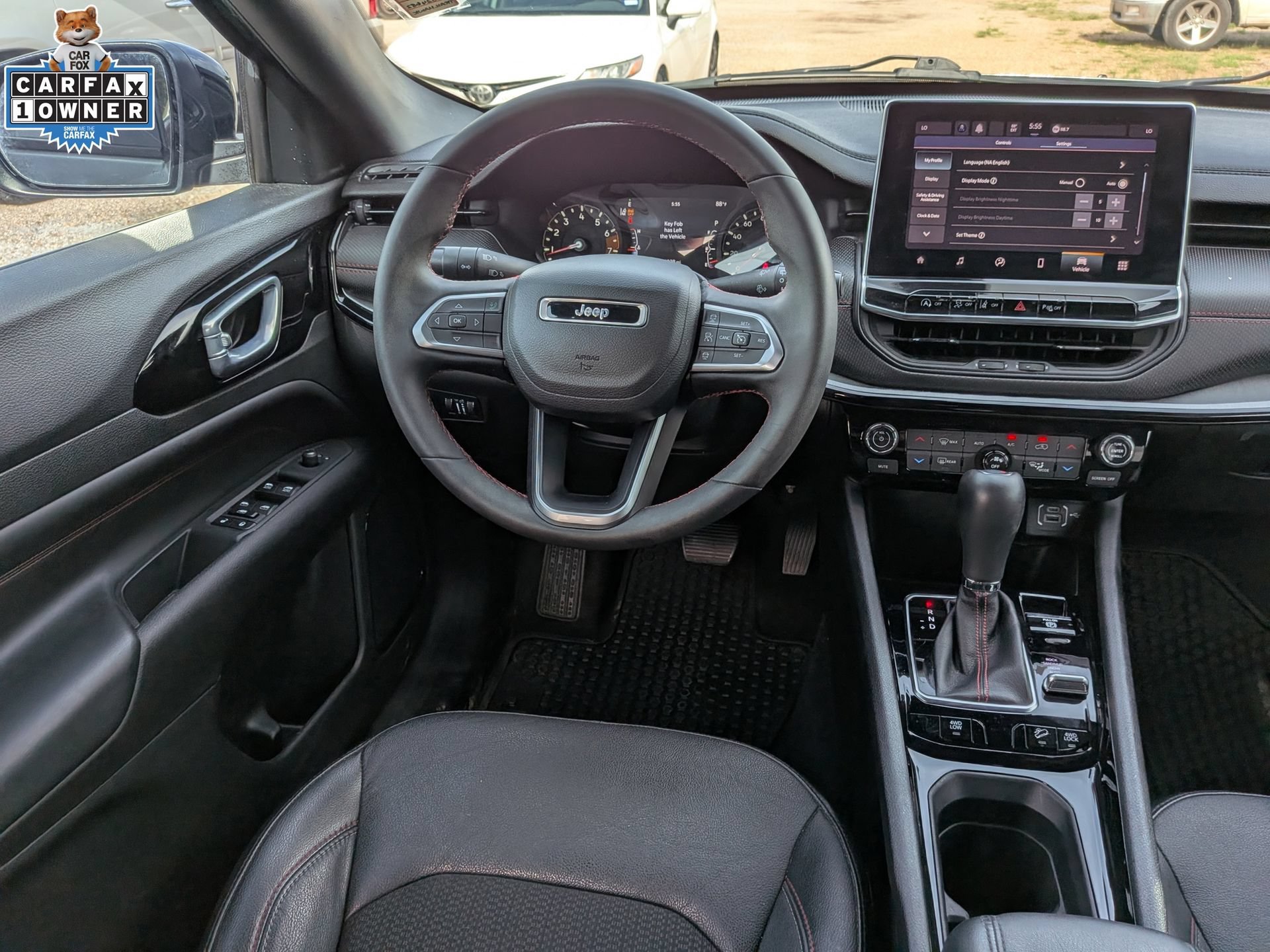 Used 2023 Jeep Compass Trailhawk AWD/4WD image 16