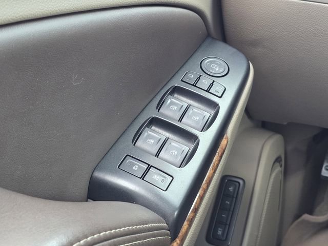 Used 2017 Chevrolet Tahoe Premier RWD image 14