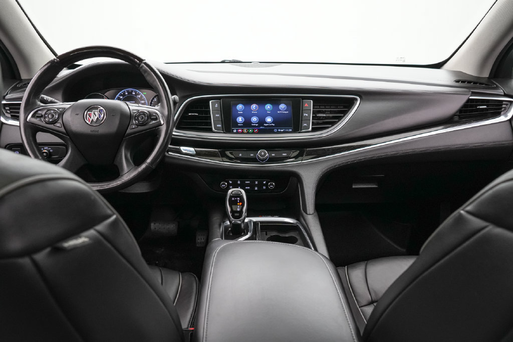 Used 2020 Buick Enclave Avenir w/ Avenir Technology Package AWD/4WD image 14