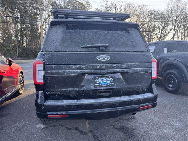 Certified 2022 Ford Expedition Limited image 3