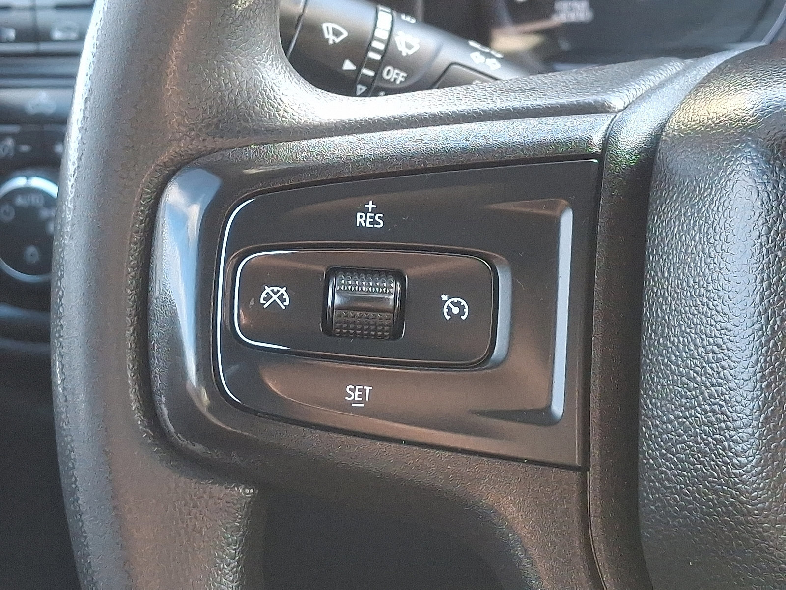 Used 2021 Chevrolet Silverado 1500 Custom image 20