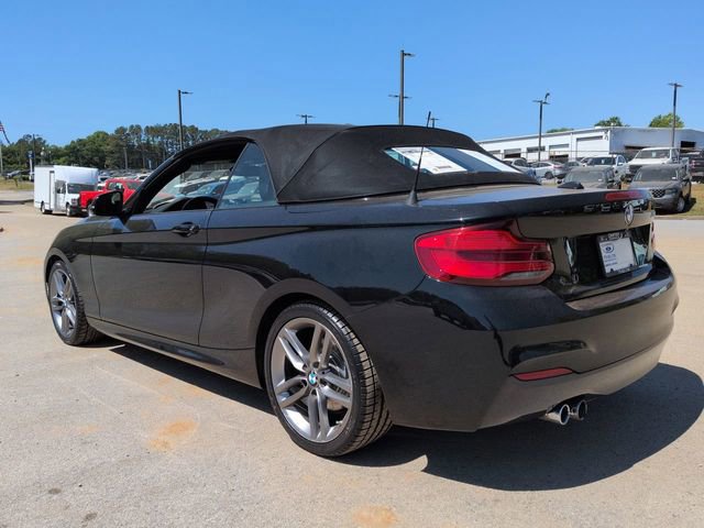 Used 2018 BMW 230i Convertible RWD image 2