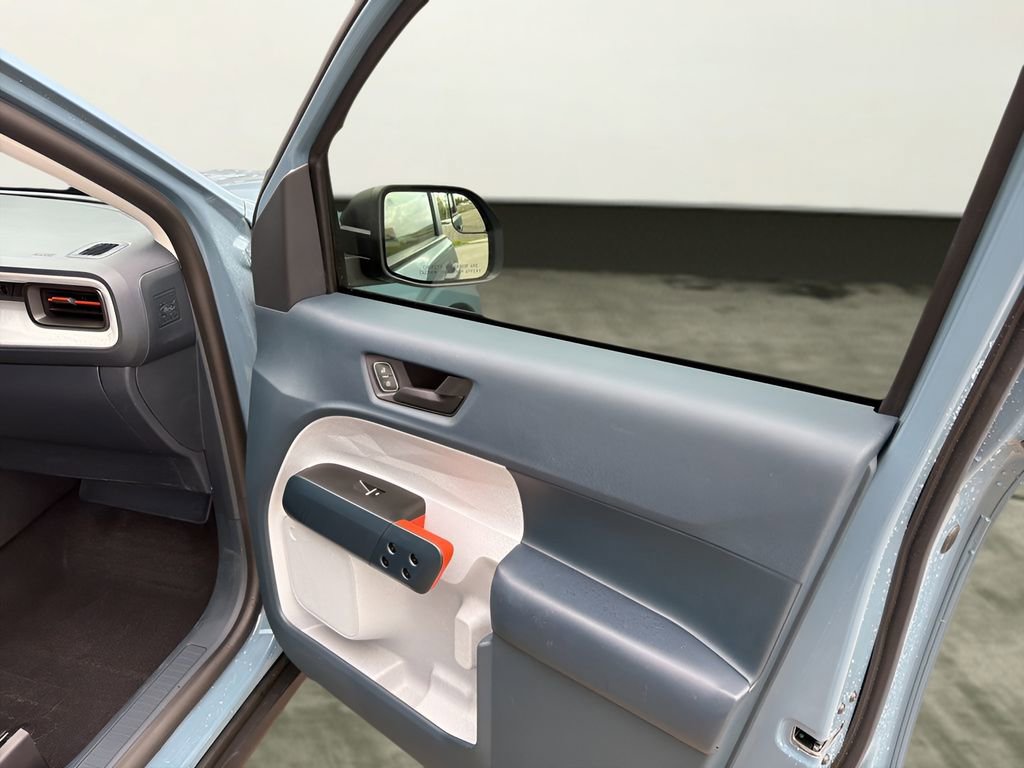 Certified 2022 Ford Maverick XLT image 8