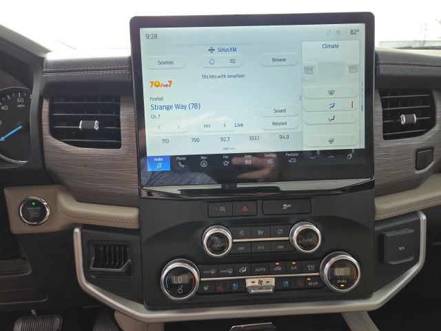 Certified 2023 Ford Expedition Limited image 11