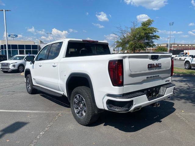 Used 2024 GMC Sierra 1500 AT4 w/ Technology Package AWD/4WD image 5