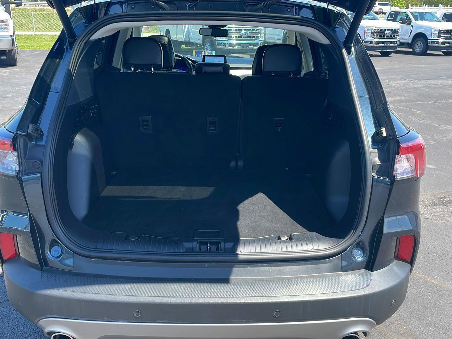 Certified 2022 Ford Escape Titanium w/ Titanium Elite Package AWD/4WD image 30