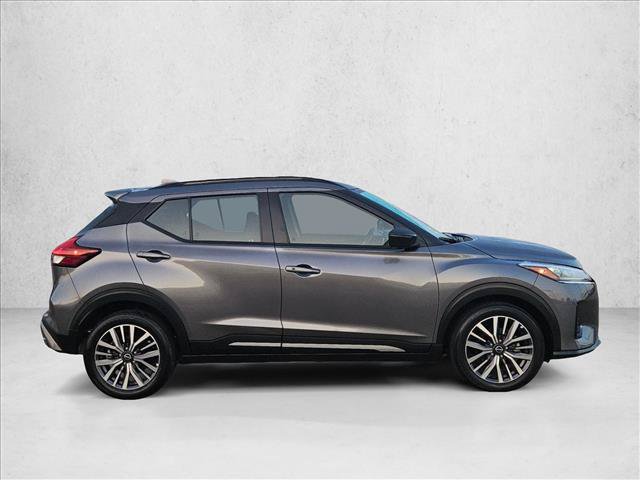 Used 2024 Nissan Kicks SR FWD image 4