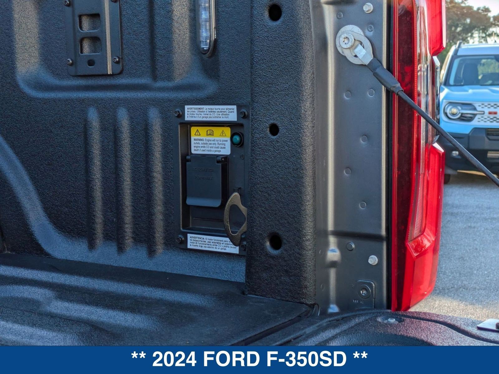 Certified 2024 Ford F350 Platinum image 17