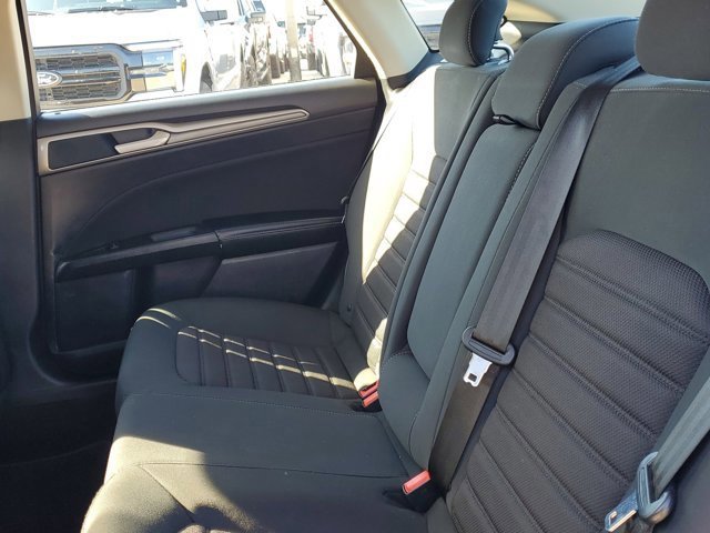 Certified 2019 Ford Fusion SE image 14