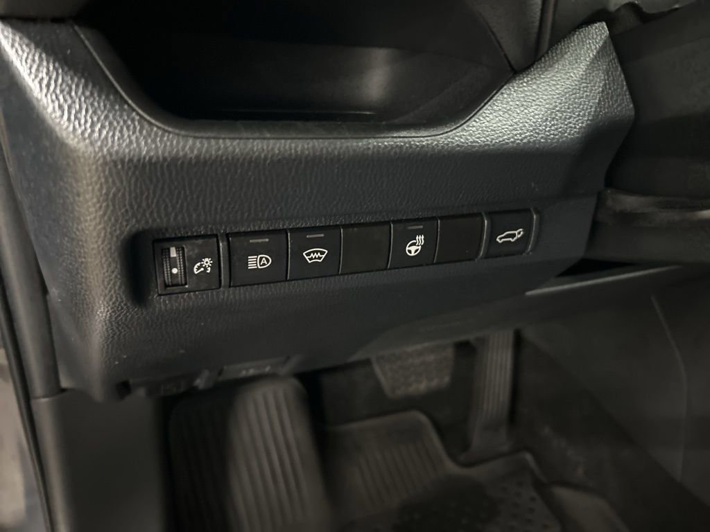 Used 2023 Toyota RAV4 XLE Premium AWD/4WD image 14