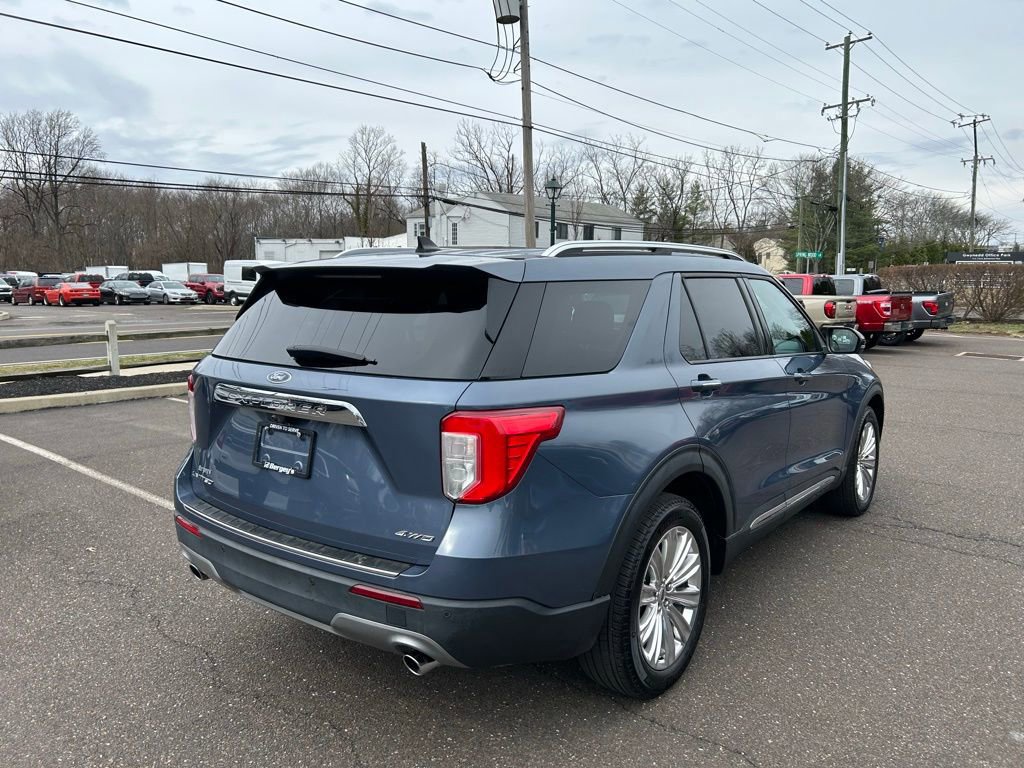 Certified 2021 Ford Explorer Limited w/ Equipment Group 301A image 2