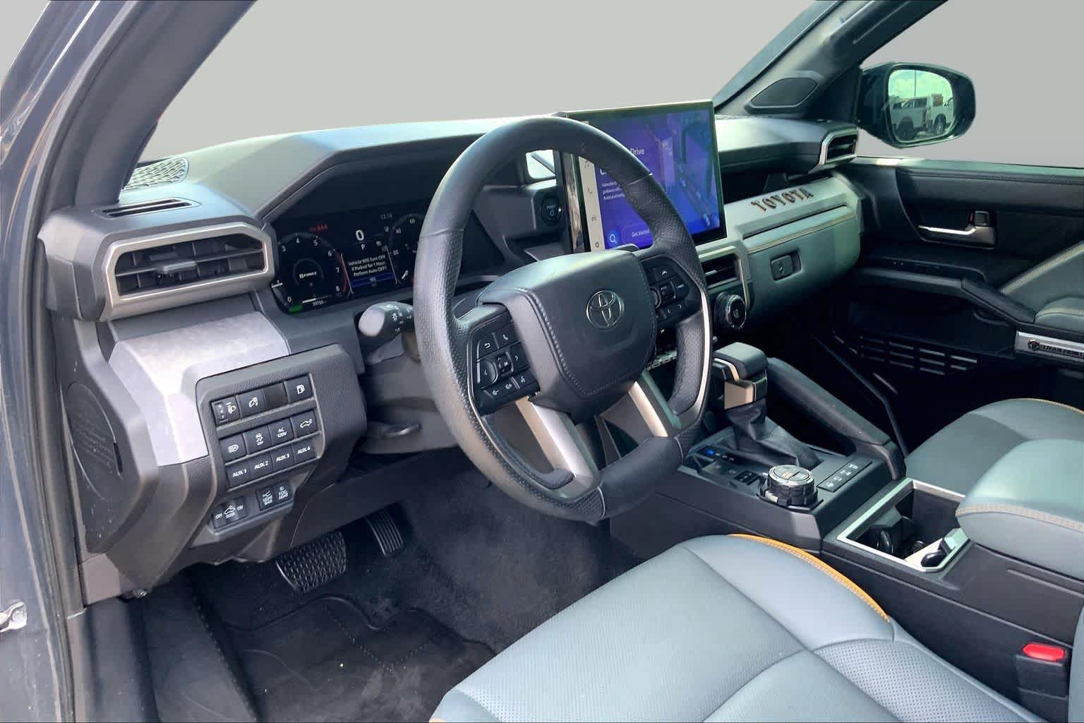 Used 2025 Toyota Tacoma 4x4 Double Cab Hybrid image 18